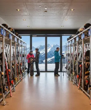 Bewaking: berg uw ski's op zonder gedoe